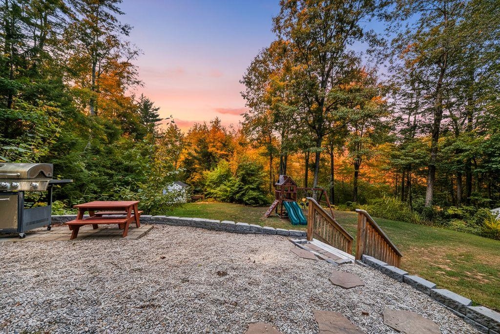 13 Cob Road Bow, NH 03304 - Photo 35 of 38