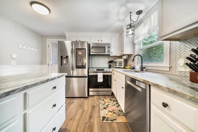 $554,000 | 13 Cob Road, Bow, NH 03304