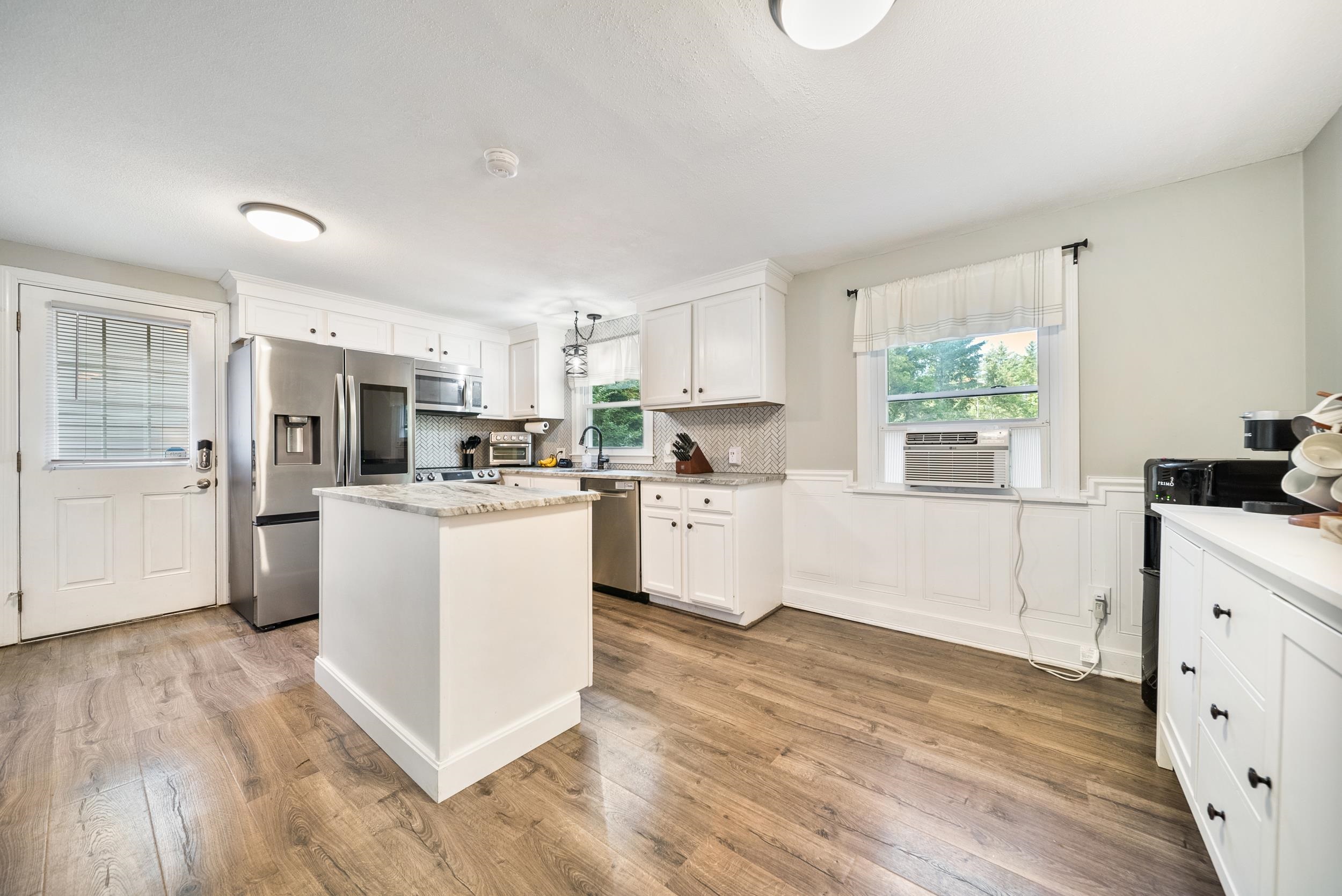 13 Cob Road Bow, NH 03304 - Photo 5 of 38