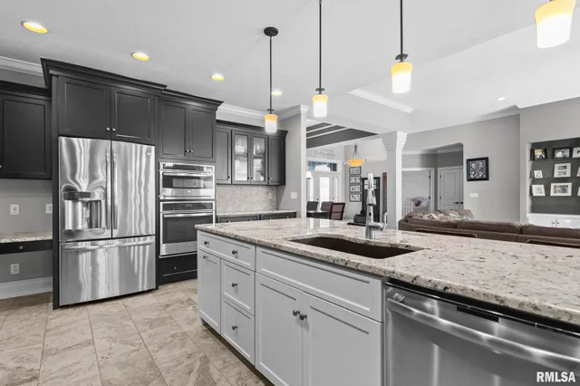 $850,000 | 2804 Pat Tillman Drive, Springfield, IL 62711