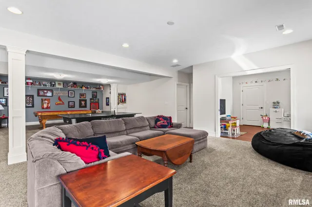 $850,000 | 2804 Pat Tillman Drive, Springfield, IL 62711