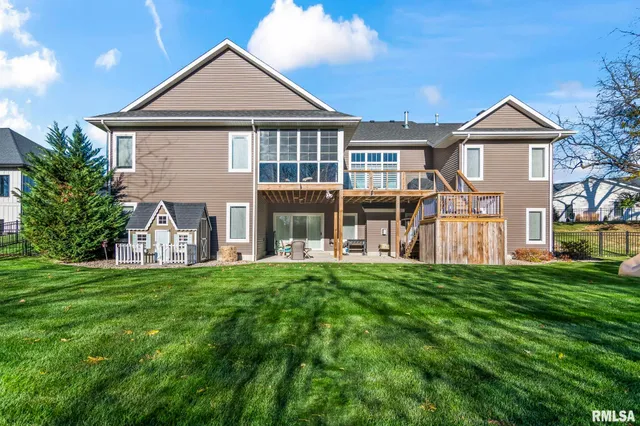 $850,000 | 2804 Pat Tillman Drive, Springfield, IL 62711