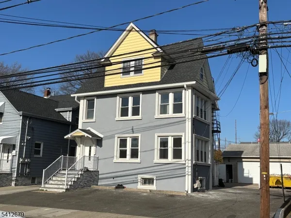 $1,850 | 334 Midland Avenue, Unit 3, Saddle Brook, NJ 07663