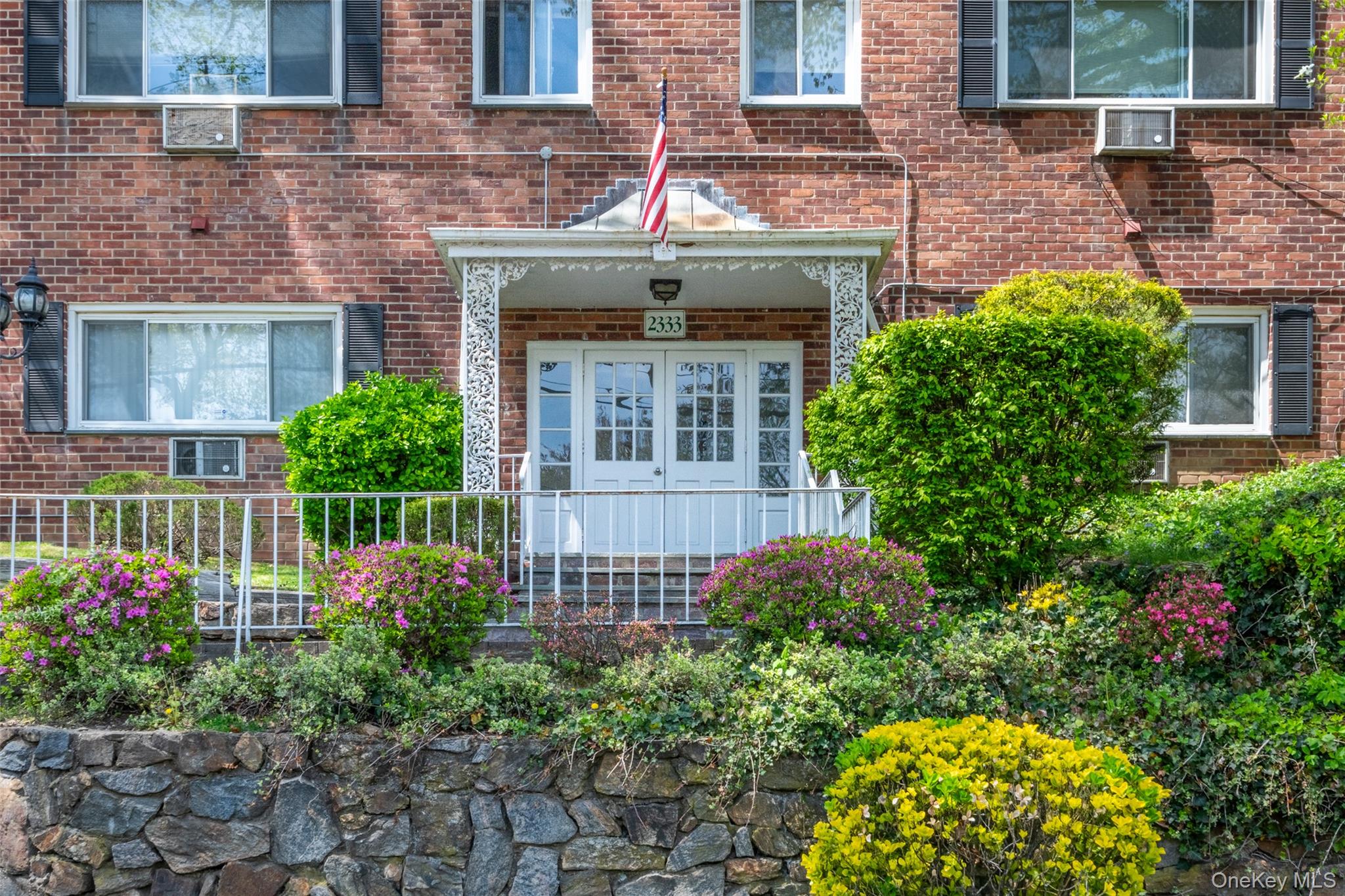 Welcome to 2333 Palmer Avenue!