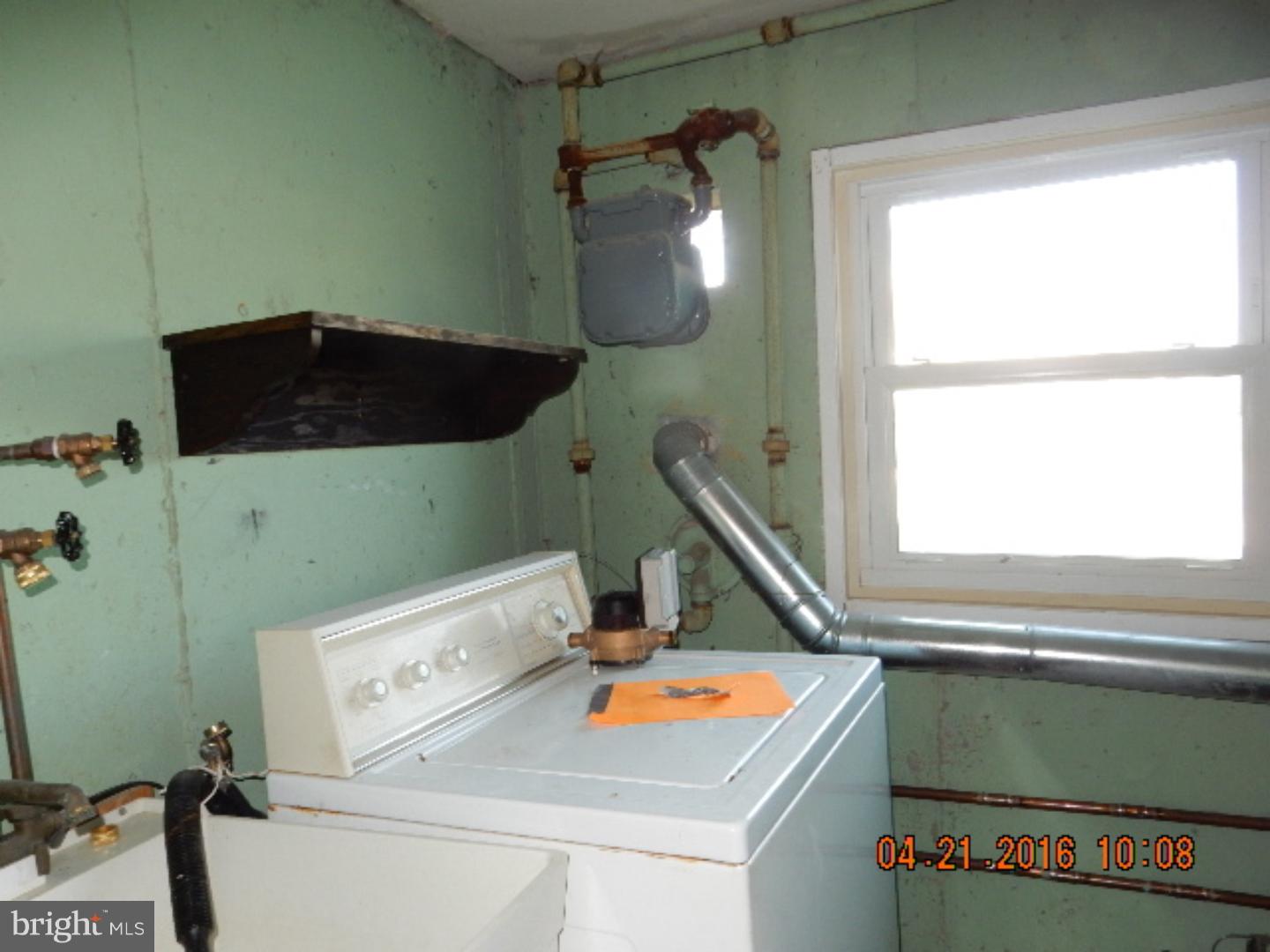 9985 A Sandy Road Philadelphia, PA 19115 - Photo 19 of 22 Laundry Room
