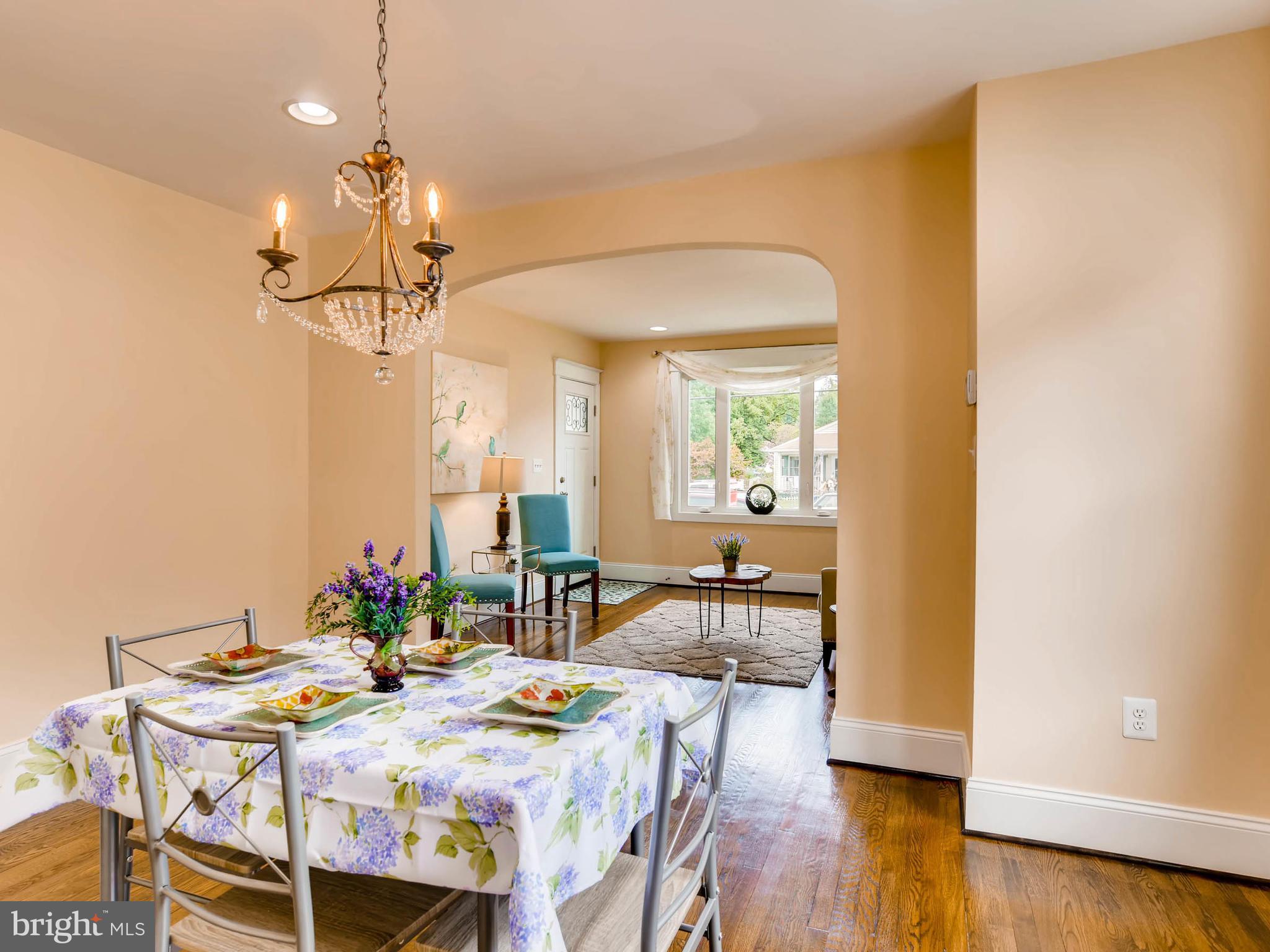 365 Townsend Road Baltimore, MD 21221 - Photo 8 of 29 Formal Dining Room