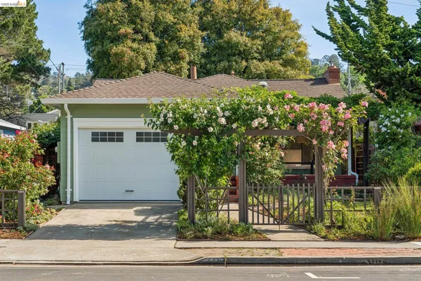 $949,000 | 716 Ashbury Avenue, El Cerrito, CA 94530