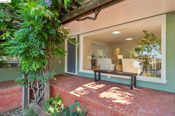 $949,000 | 716 Ashbury Avenue, El Cerrito, CA 94530