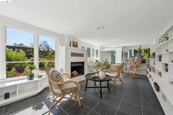 $949,000 | 716 Ashbury Avenue, El Cerrito, CA 94530