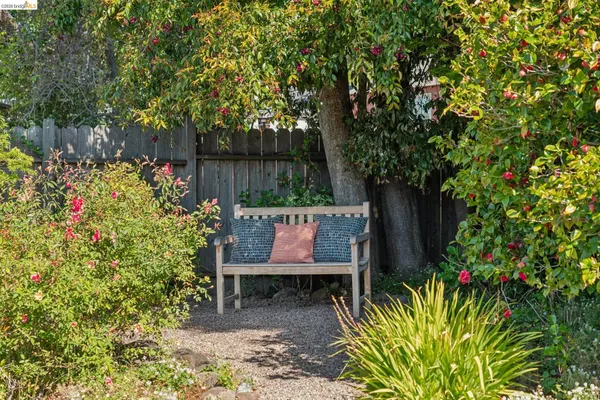 $949,000 | 716 Ashbury Avenue, El Cerrito, CA 94530