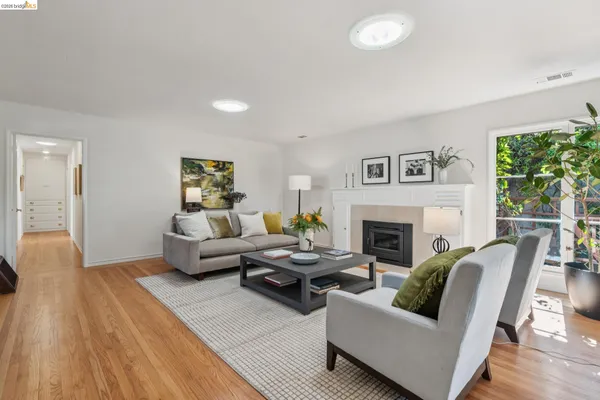 $949,000 | 716 Ashbury Avenue, El Cerrito, CA 94530