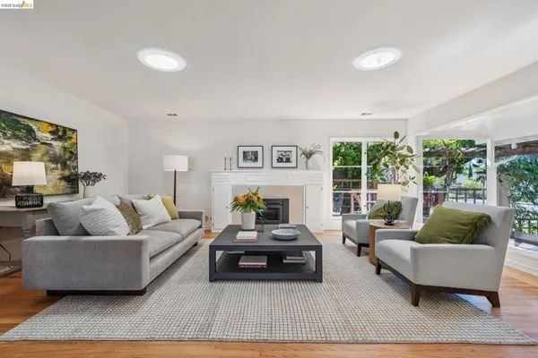 $949,000 | 716 Ashbury Avenue, El Cerrito, CA 94530