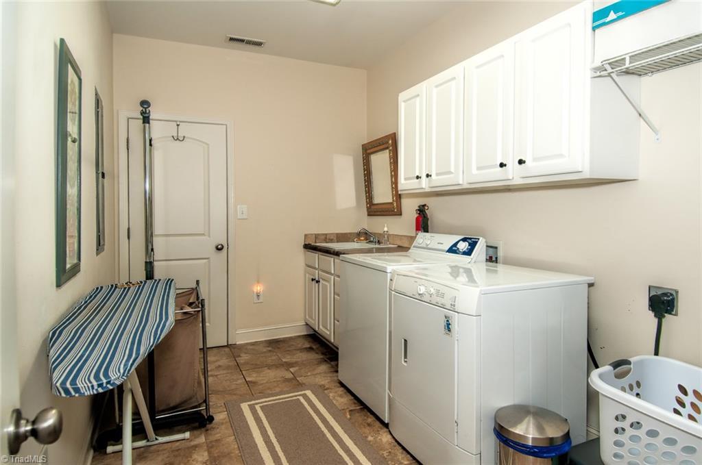 224 Random Road Mocksville, NC 27028 - Photo 15 of 19 Gallery Image 15