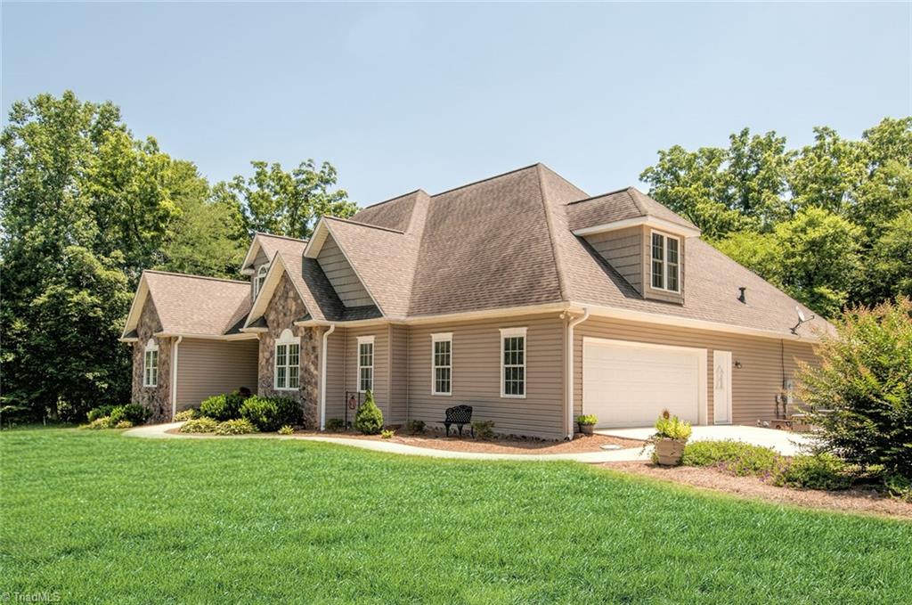 224 Random Road Mocksville, NC 27028 - Photo 16 of 19 Gallery Image 16