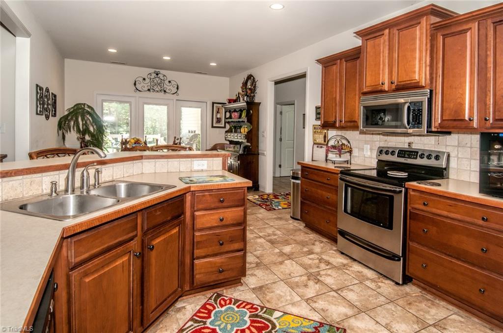 224 Random Road Mocksville, NC 27028 - Photo 6 of 19 Gallery Image 6