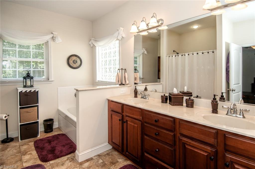 224 Random Road Mocksville, NC 27028 - Photo 8 of 19 Gallery Image 8