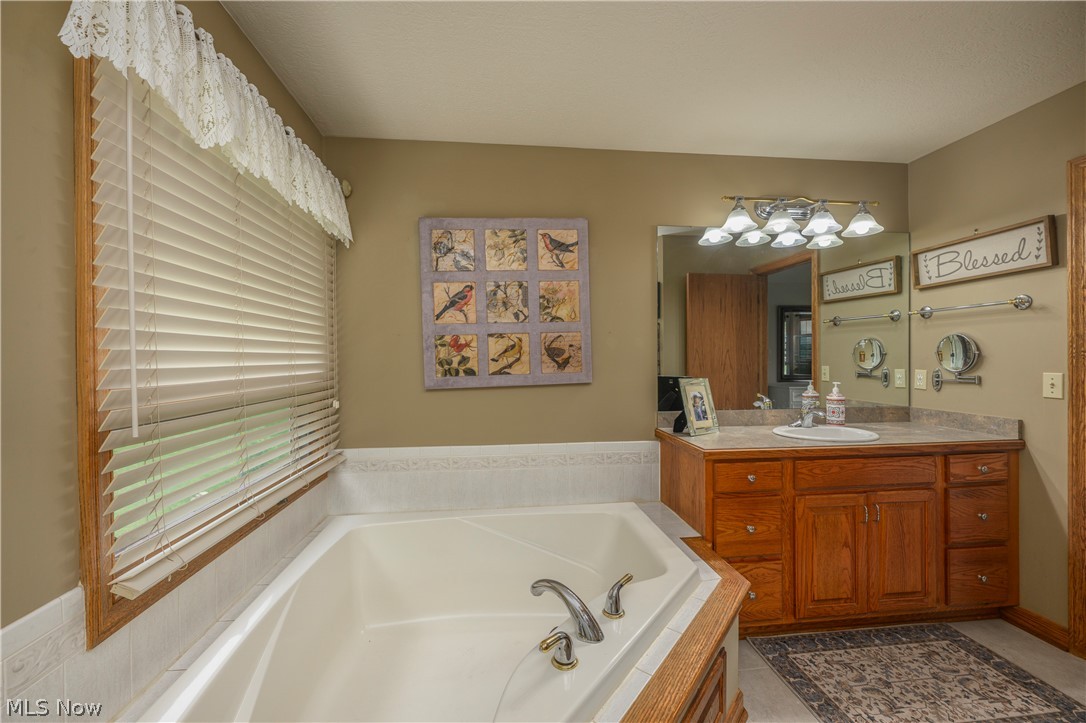 1150 Rolena Circle Northwest Canton, OH 44708 - Photo 25 of 33