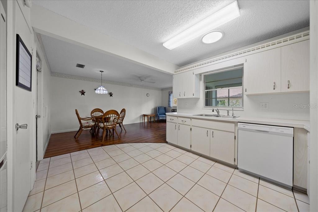8889 Southwest 96th Street, Unit F Ocala, FL 34481 - Photo 23 of 51