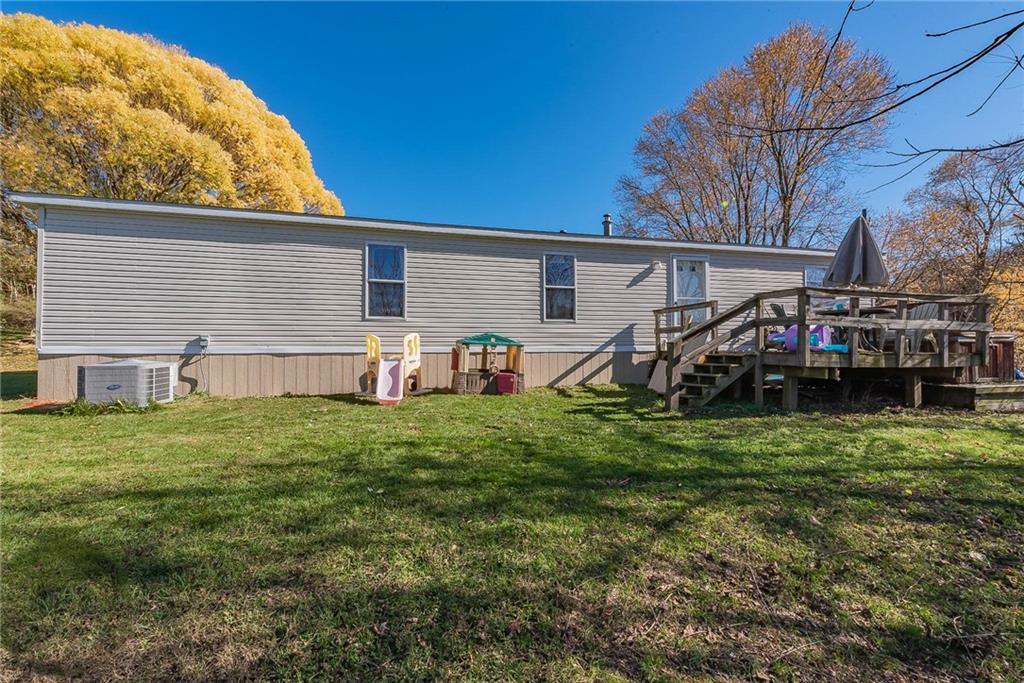 1653 Arona Road Irwin, PA 15642 - Photo 3 of 25 Gallery Image 3