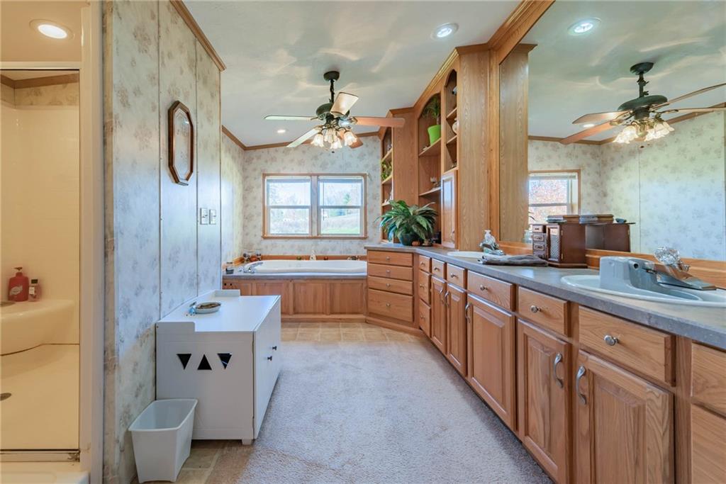 1653 Arona Road Irwin, PA 15642 - Photo 23 of 25 Gallery Image 23