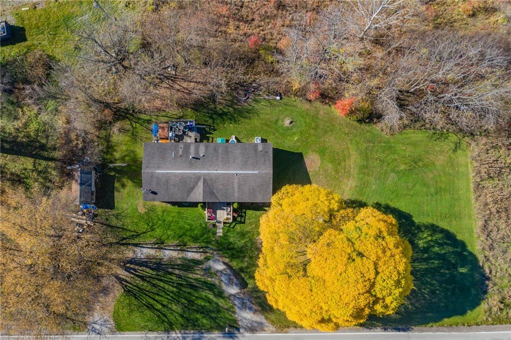 1653 Arona Road Irwin, PA 15642 - Photo 4 of 25 Gallery Image 4