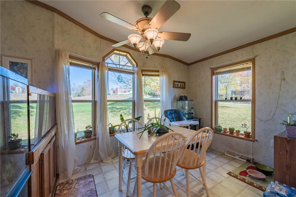 1653 Arona Road Irwin, PA 15642 - Photo 7 of 25 Gallery Image 7