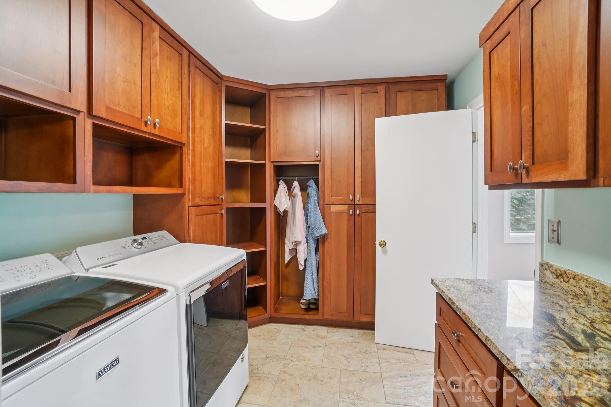623 Owensby Road Hendersonville, NC 28792 - Photo 25 of 47