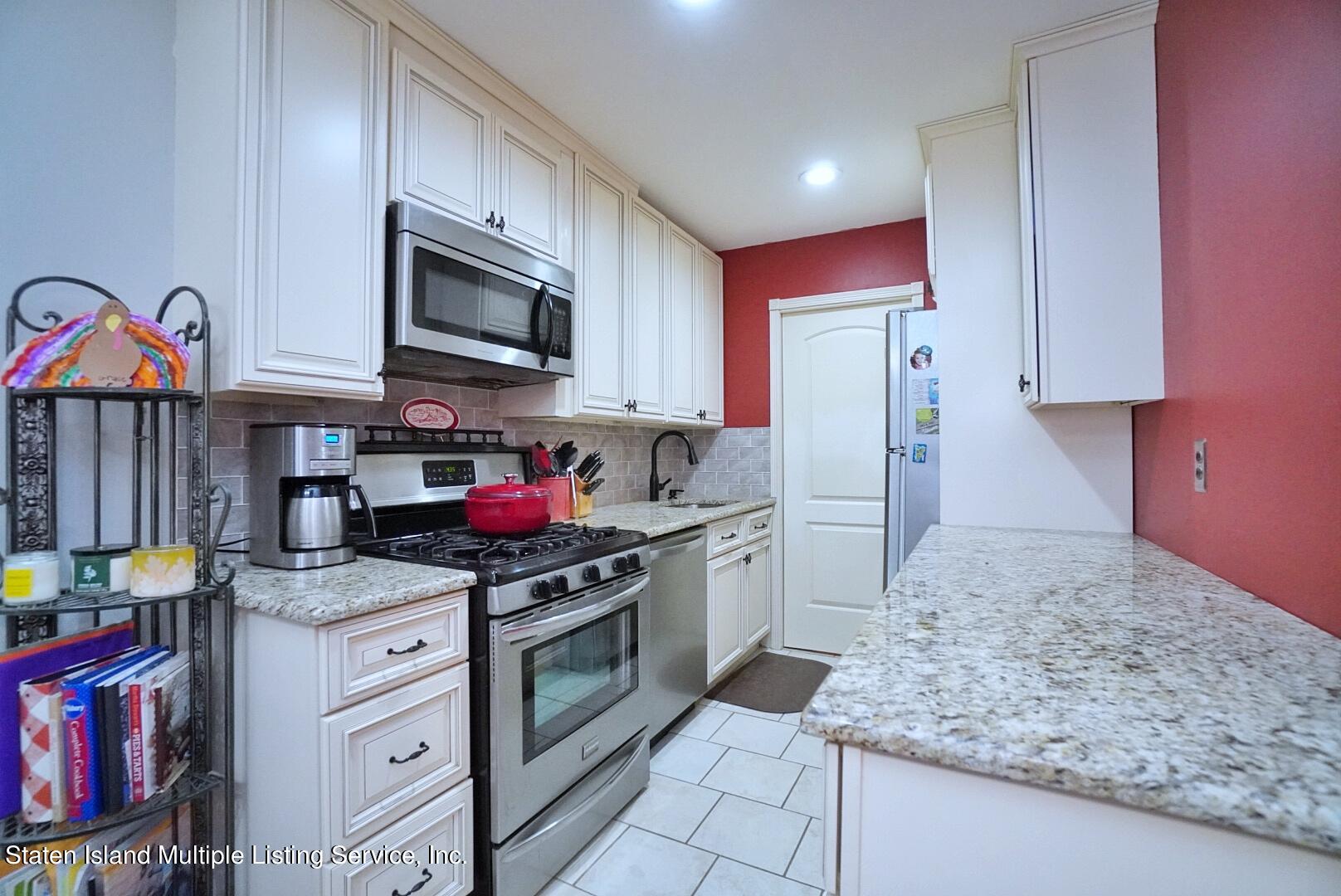 661 Correll Avenue Staten Island, NY 10309 - Photo 9 of 30 Photo Nov 22, 4 21 20 PM