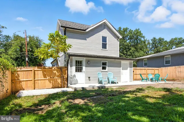 $414,900 | 5811 Dade Street, Capitol Heights, MD 20743