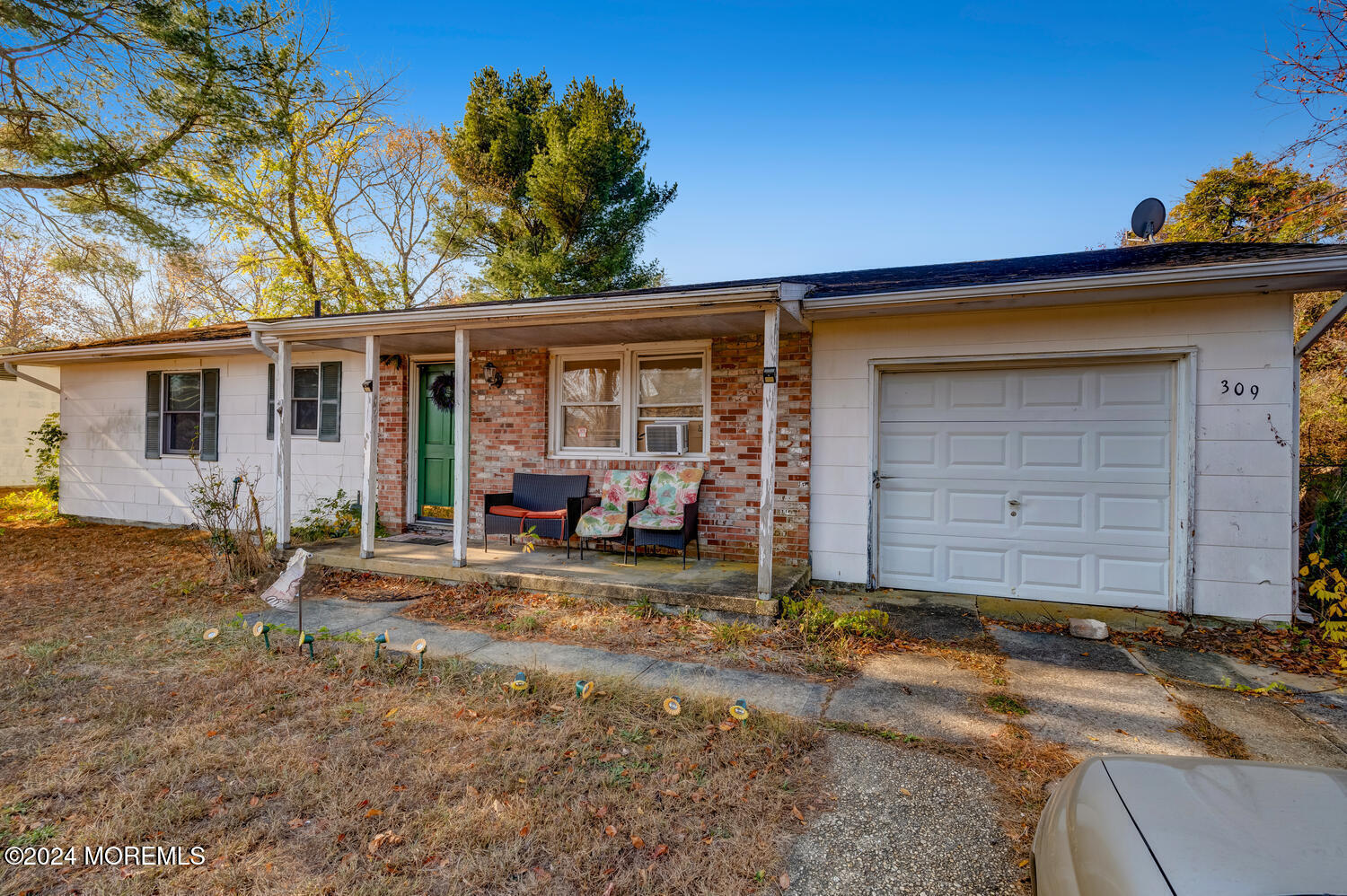 309 Ash Road Tuckerton, NJ 08087 - Photo 1 of 1 A7I09786 87 88 89 90-003-009-1500x999