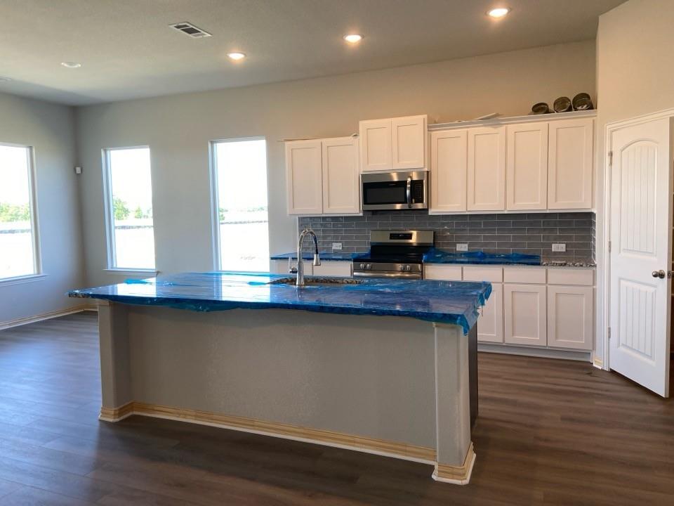 870 County Road 200 Valley View, TX 76272 - Photo 9 of 18