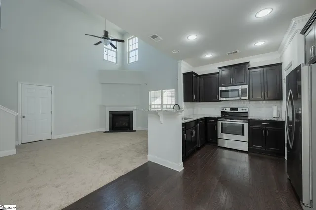 $299,900 | 200 Ellis Mill Street, Simpsonville, SC 29680