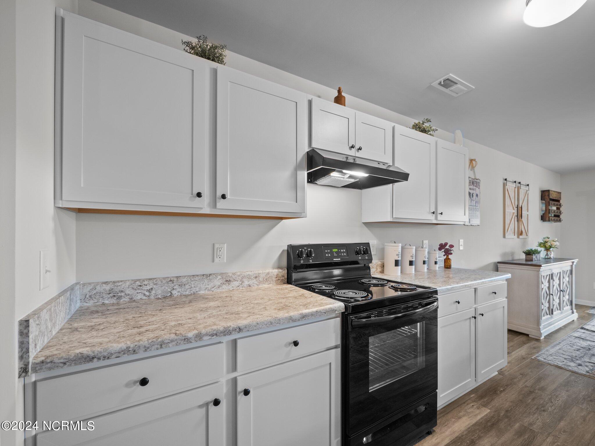 513 Ranchers Lane Jacksonville, NC 28546 - Photo 25 of 48 35-web-or-mls-P5240123