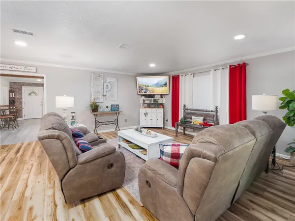 $424,900 | 2075 Sylvia Lane, Waycross, GA 31503