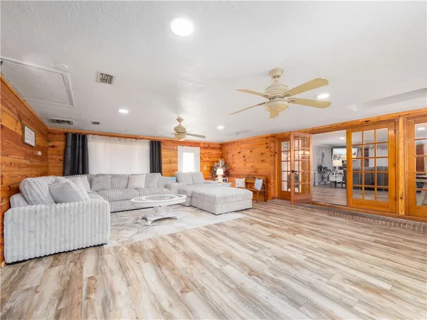 $424,900 | 2075 Sylvia Lane, Waycross, GA 31503