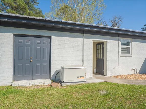 $424,900 | 2075 Sylvia Lane, Waycross, GA 31503