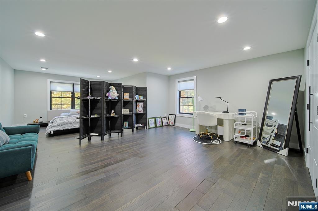 258 County Road Demarest, NJ 07627 - Photo 34 of 49