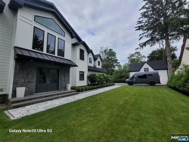 $2,890,000 | 258 County Road, Demarest, NJ 07627