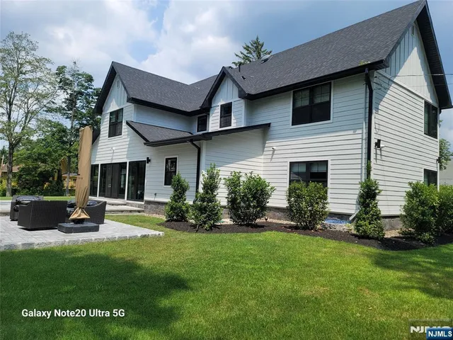 $2,890,000 | 258 County Road, Demarest, NJ 07627