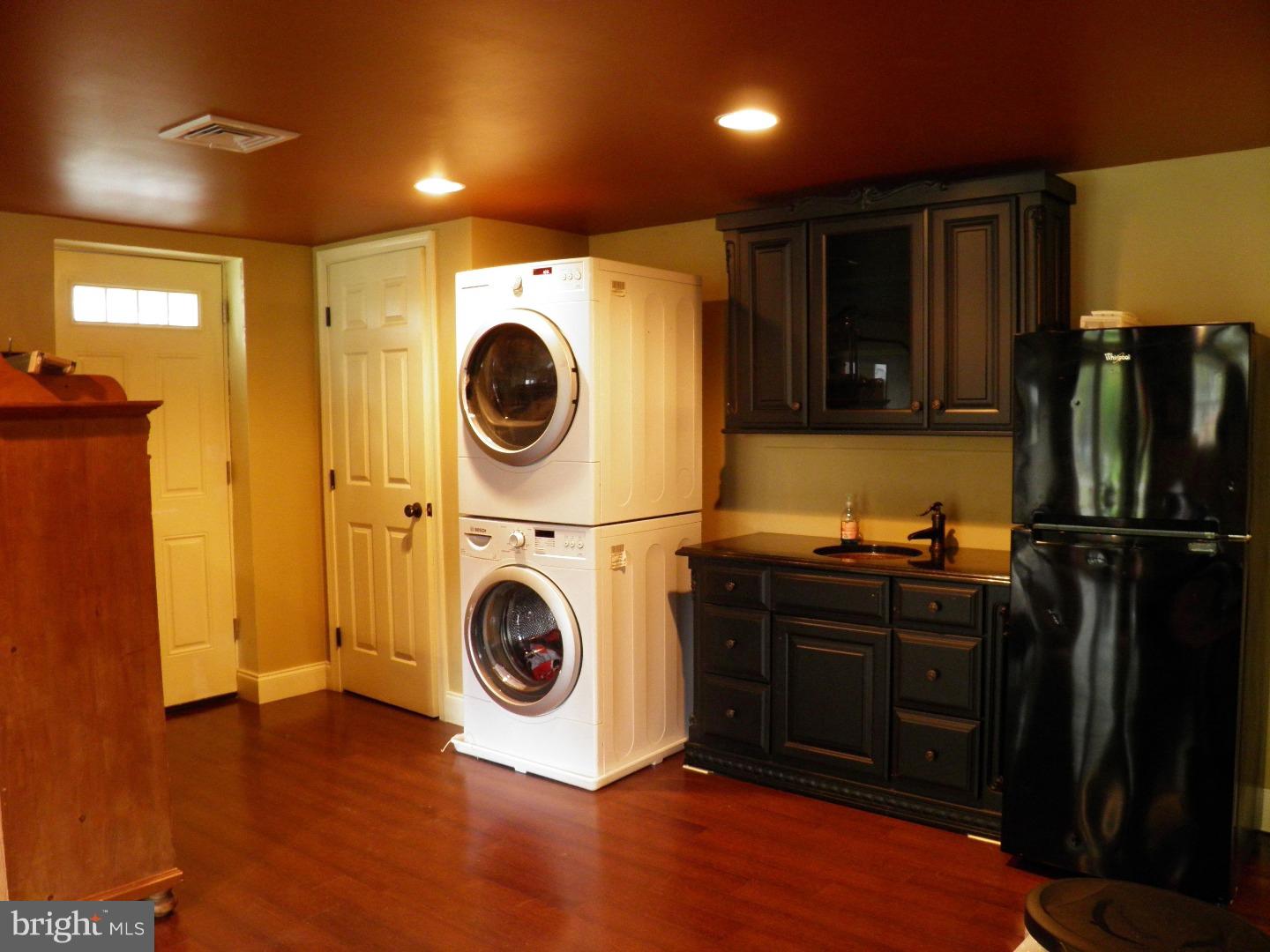 8 Clearview Road Malvern, PA 19355 - Photo 17 of 20 Laundry Room