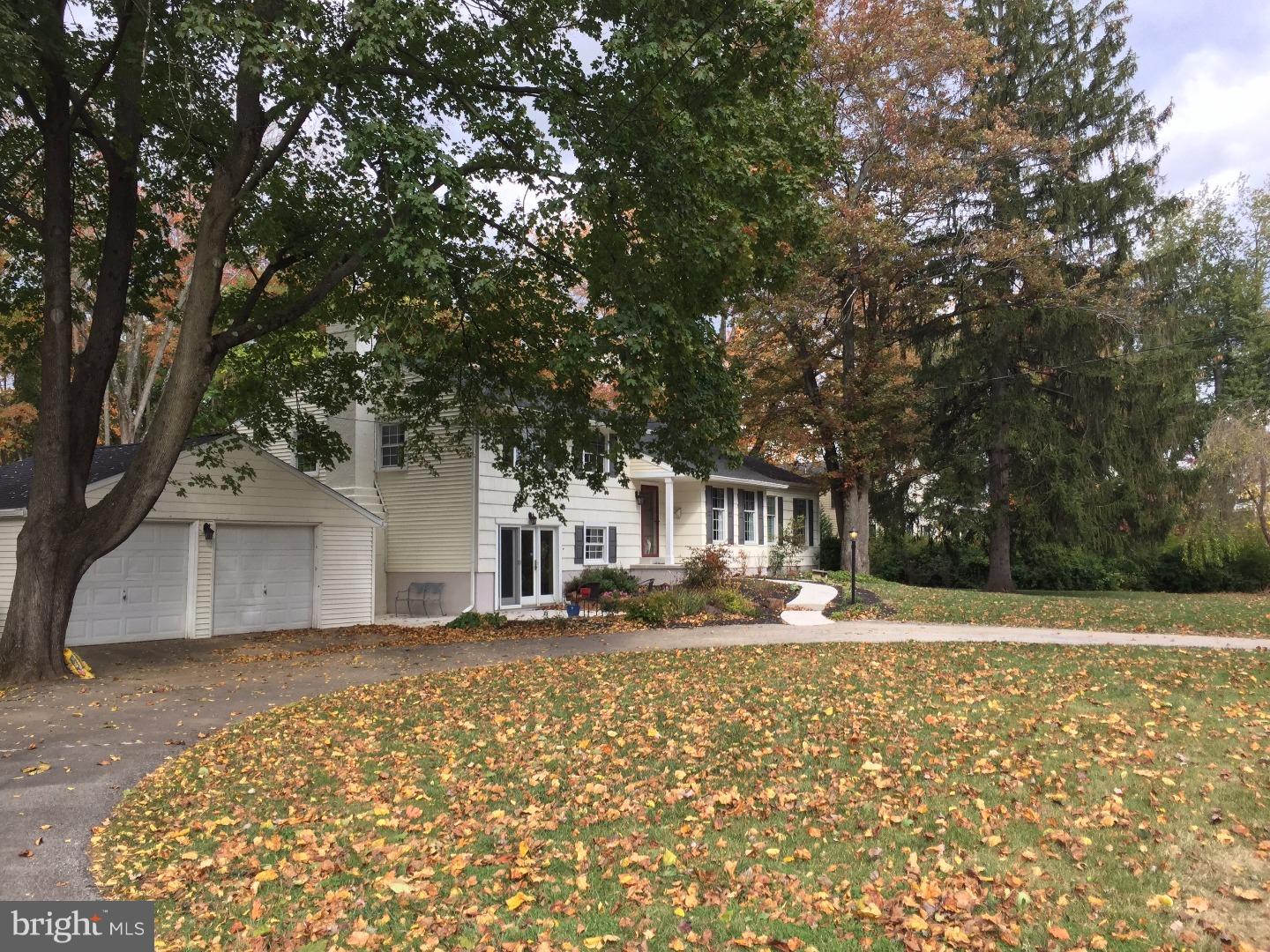 8 Clearview Road Malvern, PA 19355 - Photo 20 of 20 Front Yard
