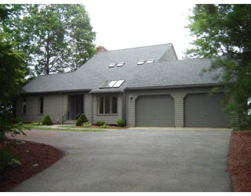 13 Lookout Farm Road Natick, MA 01760 - Photo 1 of 17 Gallery Image 1