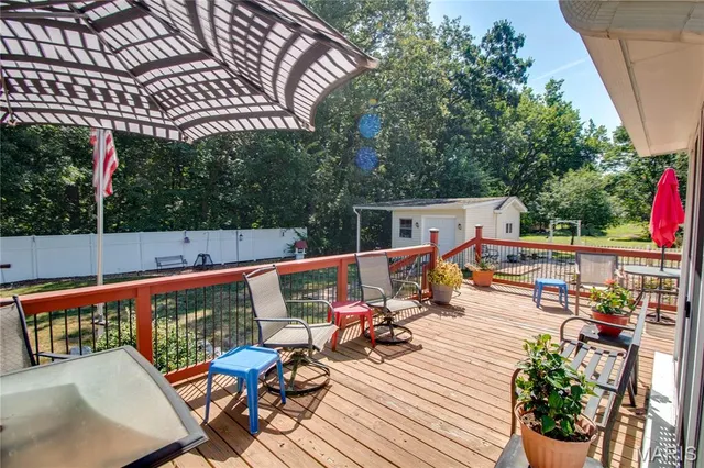 $320,000 | 1211 Fox Lake Drive, Godfrey, IL 62035