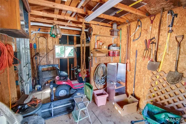 $320,000 | 1211 Fox Lake Drive, Godfrey, IL 62035