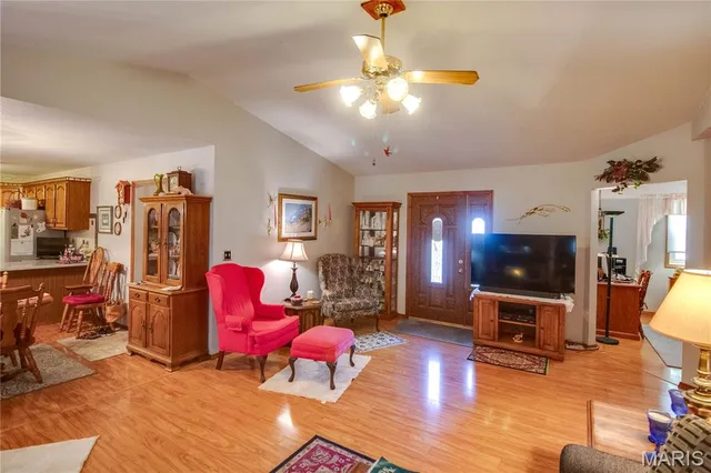 $320,000 | 1211 Fox Lake Drive, Godfrey, IL 62035