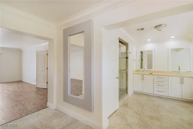 $5,995 | 3116 Ocean Port Drive, Las Vegas, NV 89117