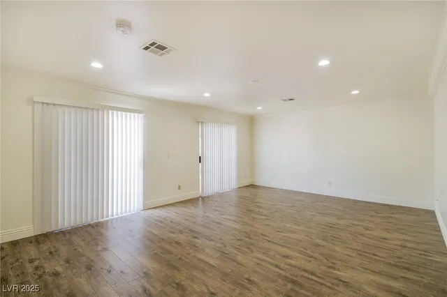 $5,995 | 3116 Ocean Port Drive, Las Vegas, NV 89117