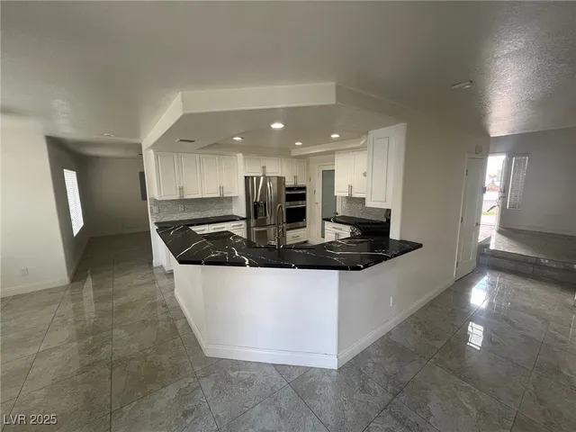 $5,995 | 3116 Ocean Port Drive, Las Vegas, NV 89117