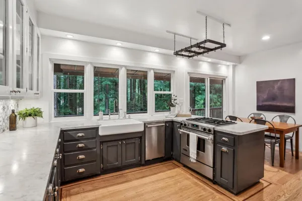 $2,099,000 | 13872 Silver Sky Way, Woodside, CA 94062