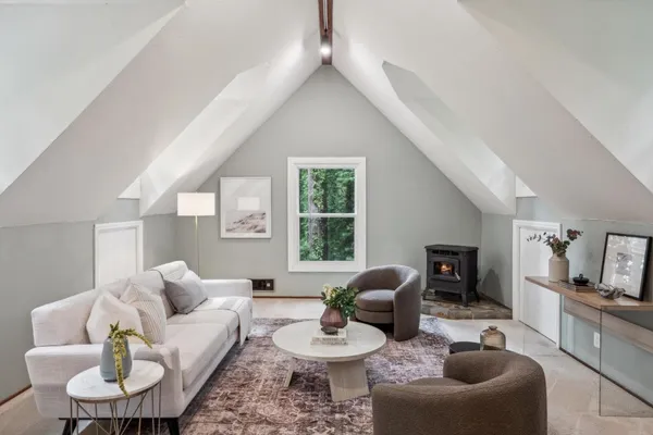 $2,099,000 | 13872 Silver Sky Way, Woodside, CA 94062